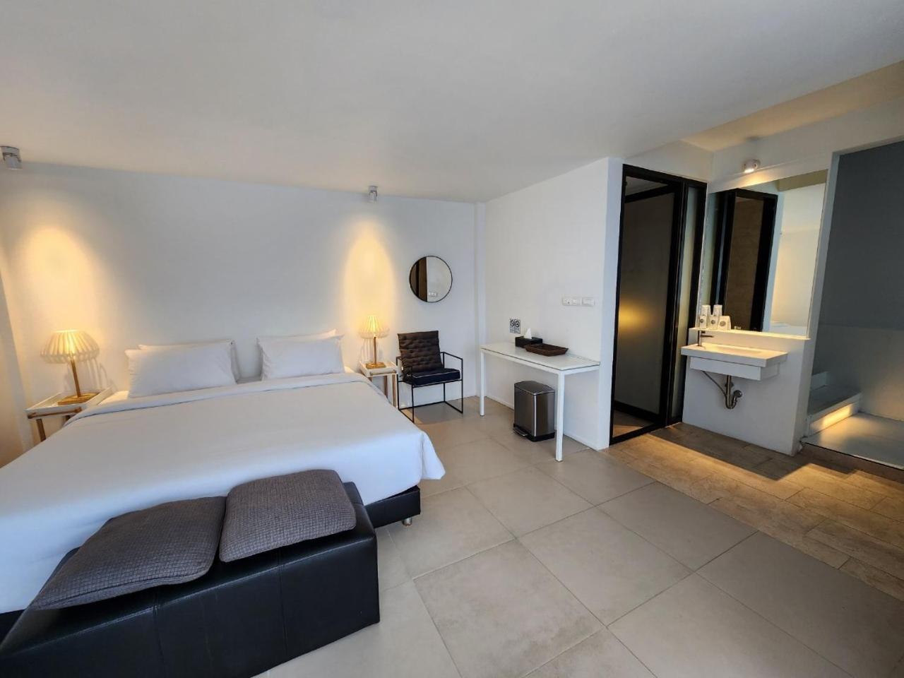 Hotel Por Santitham Chiang Mai Exterior foto